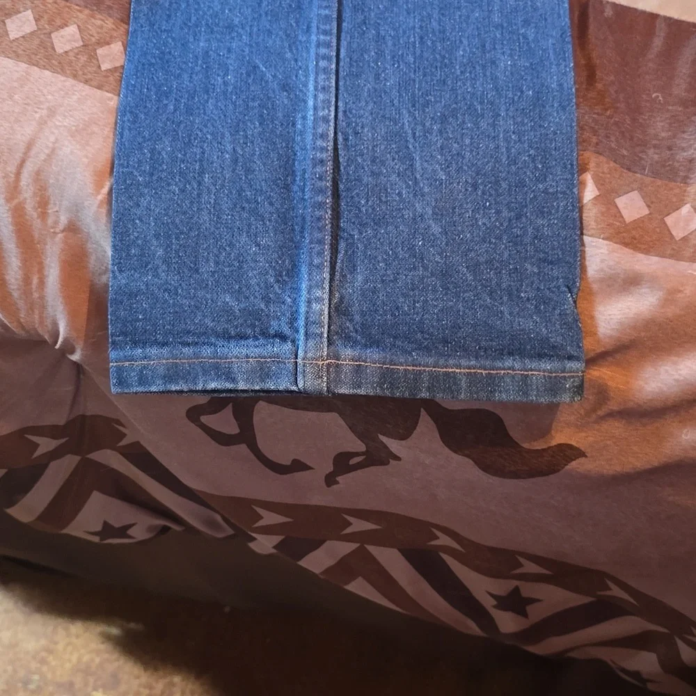 WRANGLER - Picture 5 of 5